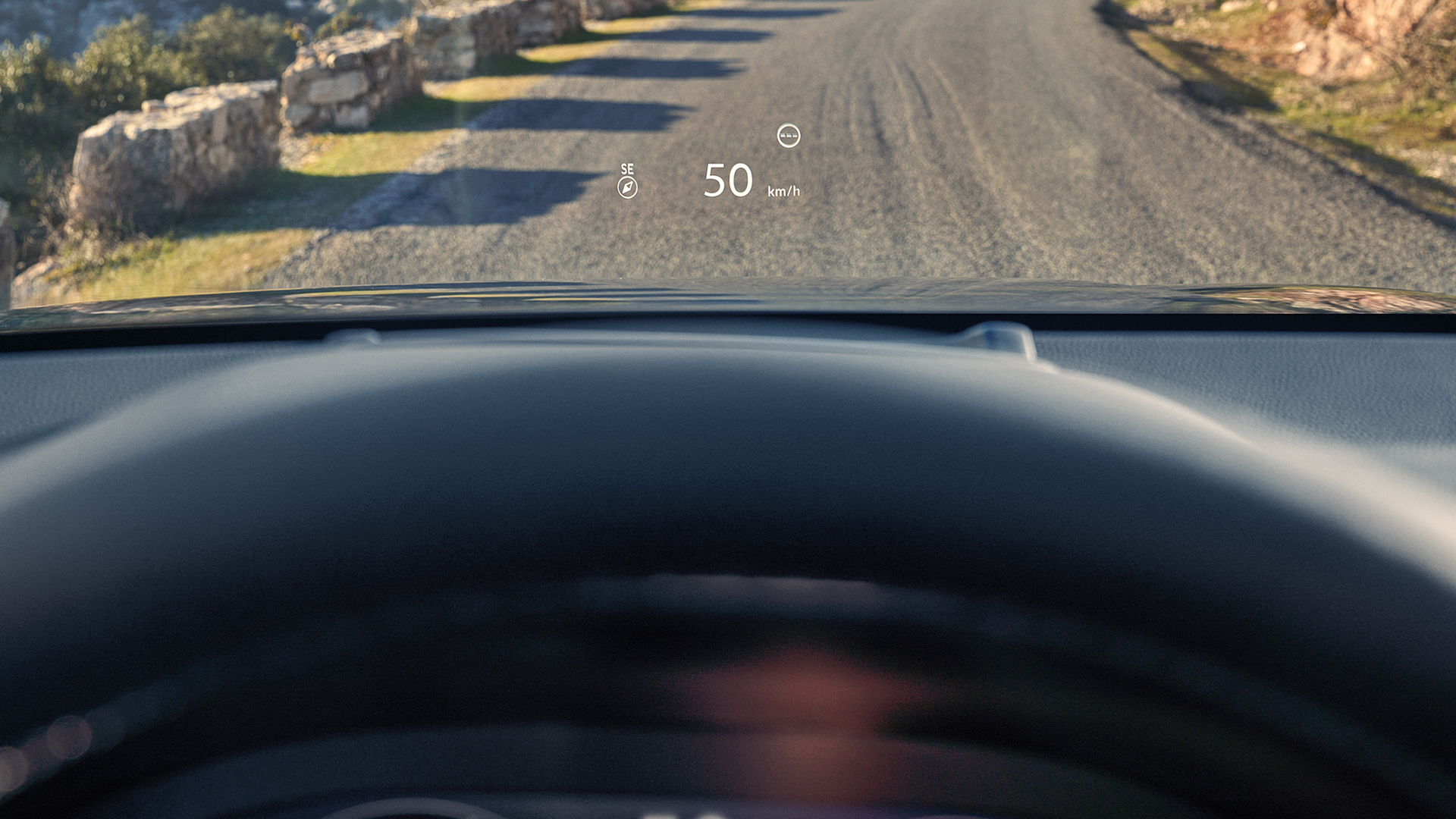 Nærbilde av Head Up Display i Honda CR-V Plug-in Hybrid.