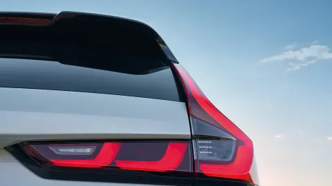 CR-V Plug in Hybrid SUV nærbilde av utvendige baklykter.