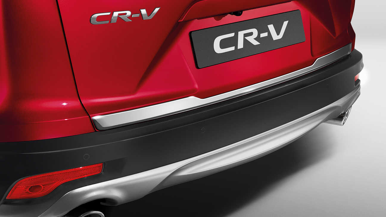 Nærbilde av baklukedekor på Honda CR-V.