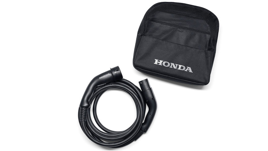 Nærbilde av strømlader for Honda e med modus 3-ladekabel.