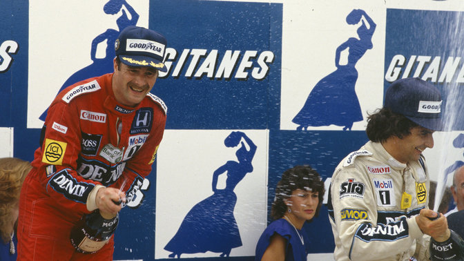Nigel Mansell feirer seieren i konstruktørmesterskapet som markerer begynnelsen på en gullalder.
