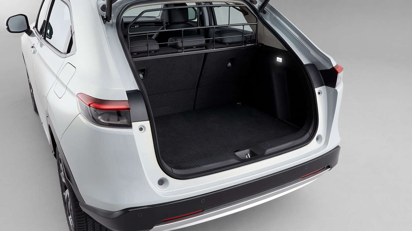 Honda HR-V Hybrid hundegrind