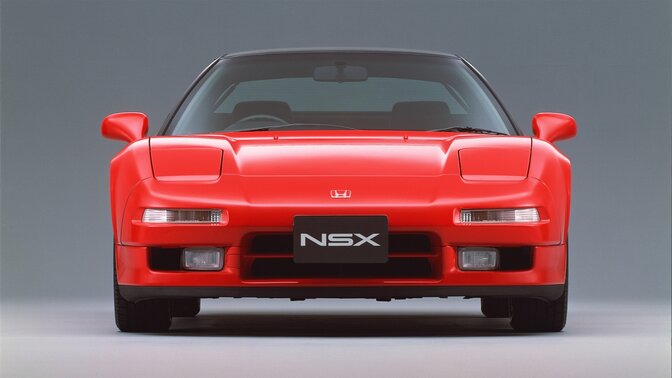 Honda NSX sett forfra, i studio.